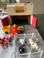 VINTAGE Fisher Price boerderij  1967 met accessoires, Ophalen of Verzenden, Zo goed als nieuw