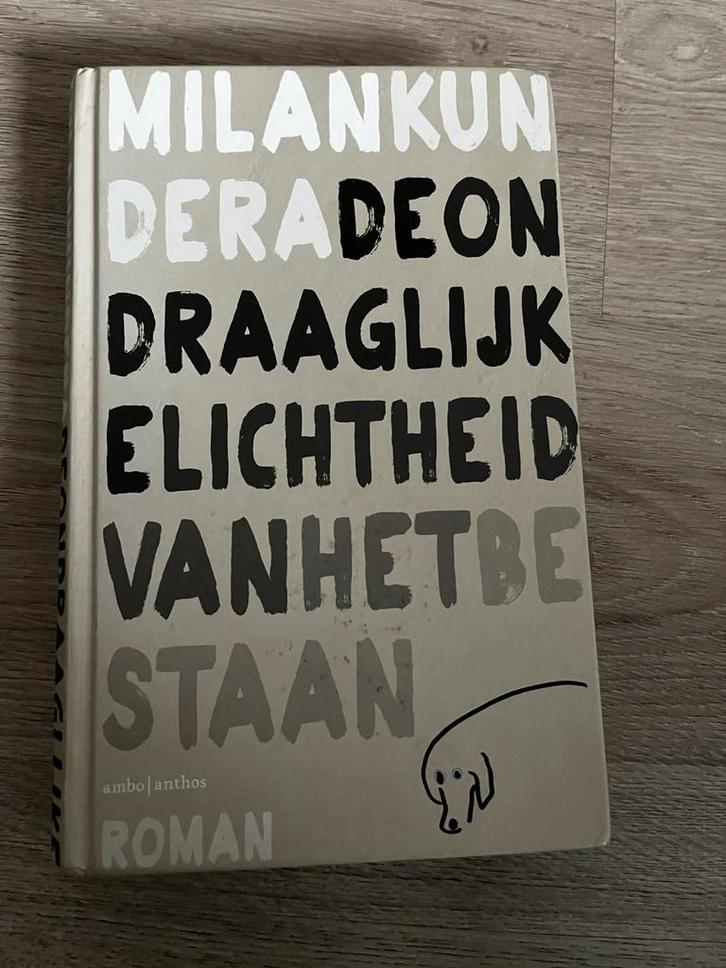 De ondraaglijke lichtheid van het bestaan - Kundera, Boeken, Romans, Zo goed als nieuw, Nederland, Ophalen of Verzenden