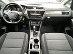 Volkswagen Touran 2.0 TDI SCR AUTOMAAT / DEALER € 9.999,00, Auto's, Automaat, Stof, 4 cilinders, 150 pk