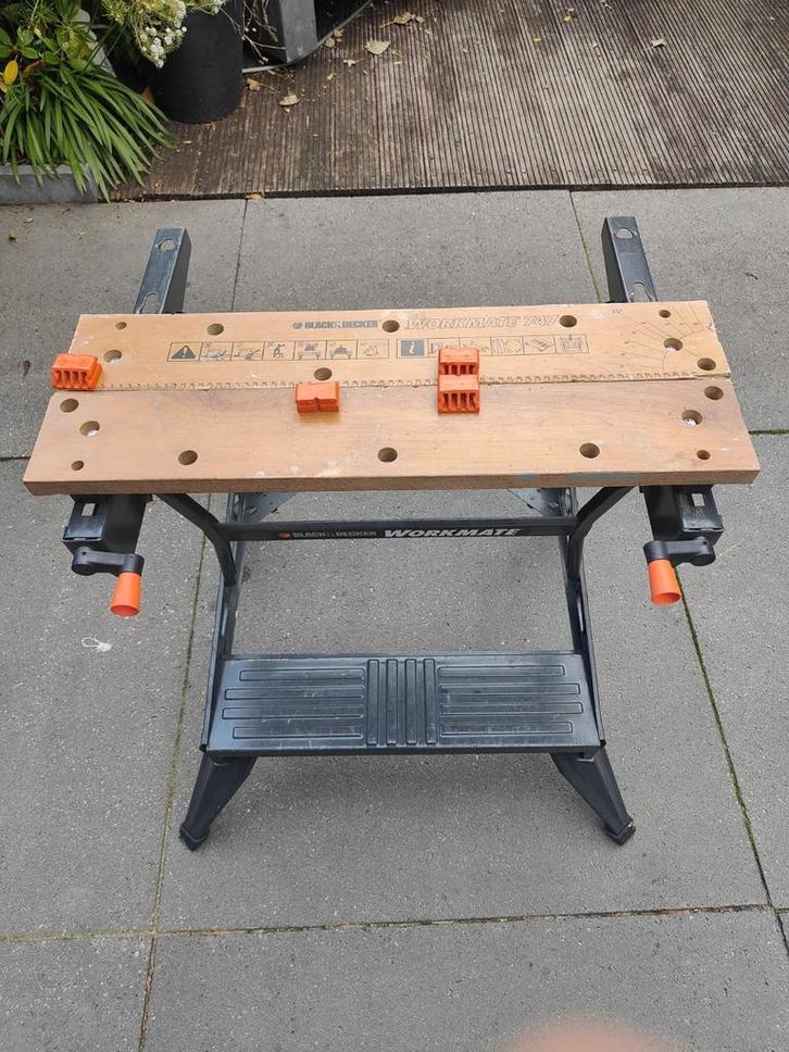 Black & Decker Workmate 747 Werkbank, Doe-het-zelf en Verbouw, Werkbanken, Zo goed als nieuw, 70 tot 120 cm, Bankschroef, Inklapbaar