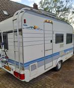 Caravan Hobby 400 SF met vast bed, Particulier, Hordeur, Standaardzit, 4 tot 5 meter