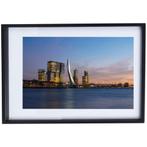 Rotterdam Erasmusbrug Poster Ingelijst zwarte lijst 42 52 cm, Ophalen of Verzenden, Zo goed als nieuw, Foto of Poster, Minder dan 50 cm