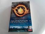 Divergent. :( Victoria Roth (Fantasy, Ophalen of Verzenden, Zo goed als nieuw