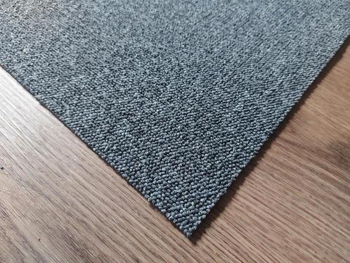 Tapijttegels donkergrijs 50x50 cm nieuw!, Huis en Inrichting, Stoffering | Vloerbedekking, Nieuw, Tapijttegels, 75 m² of meer