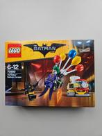 LEGO Batman Movie 70900 The Joker Balloon Escape, Ophalen of Verzenden, Zo goed als nieuw, Complete set, Lego