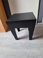 Bijzettafel zwart geschilderd met metalen bovenblad, Ophalen, Zo goed als nieuw