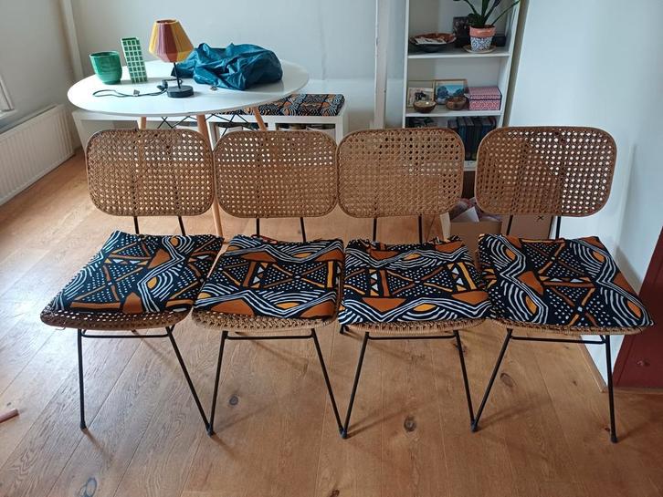 Set van 4 rotan stoelen, Antiek en Kunst, Antiek | Meubels | Stoelen en Banken, Ophalen