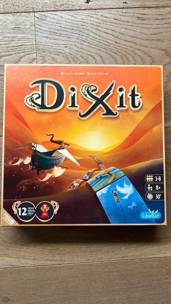 Dixit spel NIEUW, Hobby en Vrije tijd, Gezelschapsspellen | Bordspellen, Nieuw, Drie of vier spelers, Ophalen of Verzenden