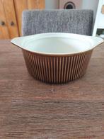( Oven )schaal villeroy en boch bruin ribb, Bruin, Rond, Ophalen of Verzenden, Zo goed als nieuw