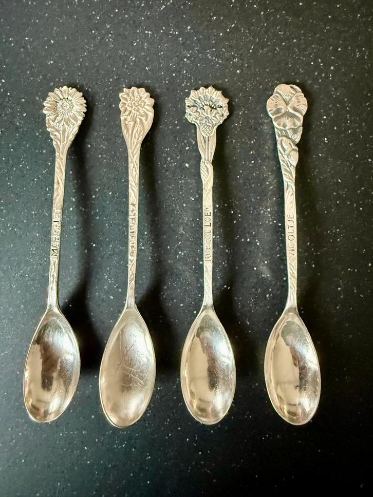4 verzilverde (90) vintage theelepels, Antiek en Kunst, Antiek | Bestek, Verzenden