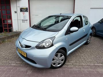 Toyota Aygo 1.0-12V|BLUE EDITION| NIEUW APK |NIEUWE BANDEN|G beschikbaar voor biedingen