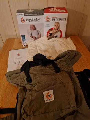 Draagzak ergobaby original baby carrier en easy snug insert