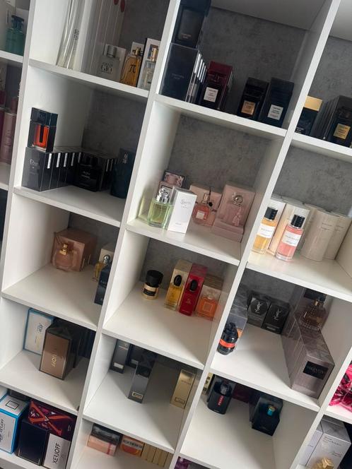 Alle topmerken parfum op voorraad!, Sieraden, Tassen en Uiterlijk, Uiterlijk | Parfum, Zo goed als nieuw, Ophalen of Verzenden