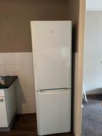 Indesit Koelvries combinatie, Witgoed en Apparatuur, Gebruikt, 200 liter of meer, Met aparte vriezer, 45 tot 60 cm