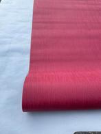 Vliesbehang €5 per rol., Ophalen of Verzenden, 25 tot 50 m², Rood
