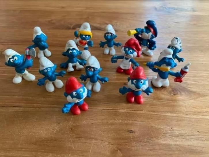 12 smurfen -schleich, Verzamelen, Smurfen, Gebruikt, Poppetje, Figuurtje of Knuffel, Verschillende Smurfen, Ophalen of Verzenden