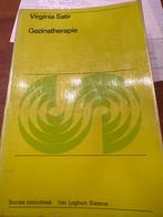 Gezinstherapie - Virginia Satir, Ophalen of Verzenden, Gelezen, Klinische psychologie
