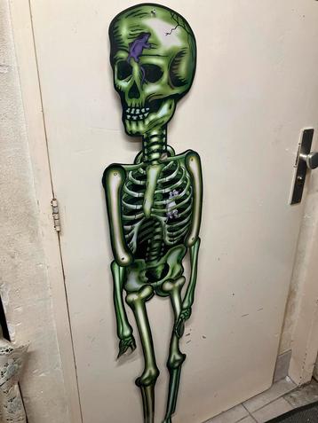 Halloween Decoratie - Skelet & Pompoen beschikbaar voor biedingen