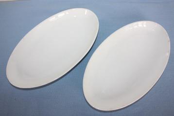 Royal Sphinx 2 ovale schaaltjes beschikbaar voor biedingen