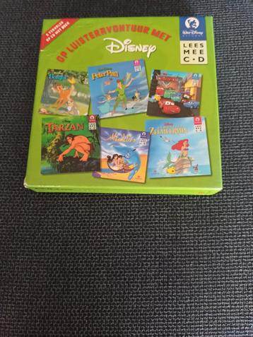 box DISNEY leesmeecd's beschikbaar voor biedingen
