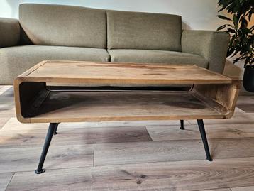 Houten salontafel massief sheeshamhout