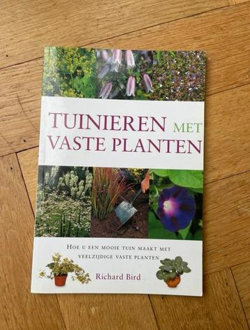 Tuinieren met vaste planten - Richard Bird beschikbaar voor biedingen