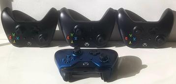 - Nette Xbox One Controllers - beschikbaar voor biedingen