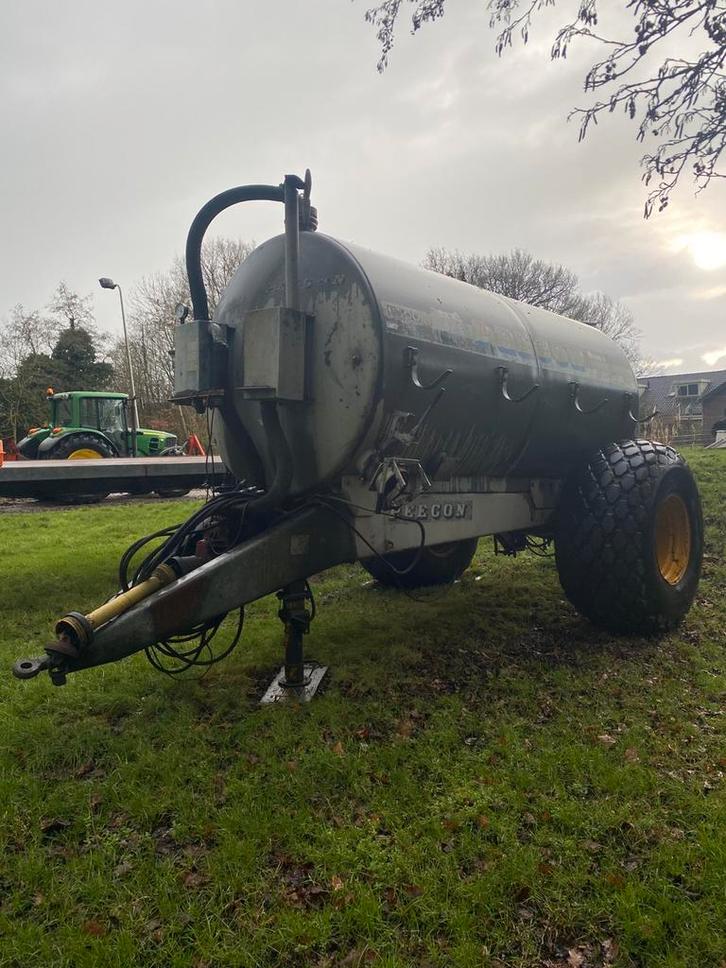 Mesttank/watertank, Zakelijke goederen, Agrarisch | Werktuigen, Gewasbescherming en Bemesting, Ophalen