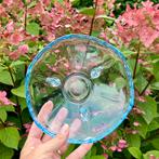 Blauw glas schaaltje op pootjes blauwe glazen schaal, Ophalen of Verzenden