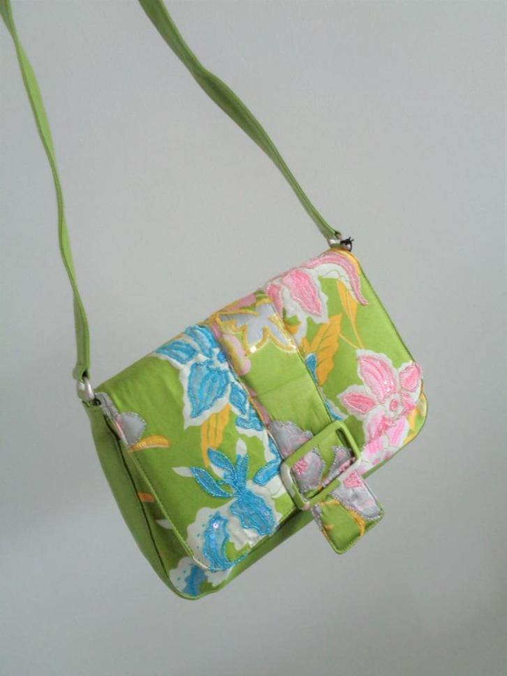 Zippa duurzame groene tas van zijde, nieuw met kaartje, Sieraden, Tassen en Uiterlijk, Tassen | Damestassen, Nieuw, Schoudertasje