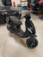 Piaggio zip 2t, Fietsen en Brommers, Scooters | Piaggio, Ophalen, Tweetakt, Gebruikt, Maximaal 45 km/u