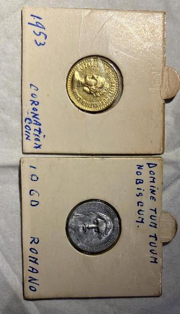 Twee oude munten: 1953 Kroningsmunt & Romano beschikbaar voor biedingen