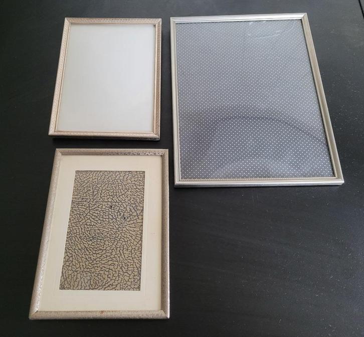 3 vintage fotolijstjes waarvan 2 met bol glas, Antiek en Kunst, Curiosa en Brocante, Ophalen