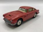 Corgi Toys 218 Aston Martin D.B.4. rood REPAINT - M4, Gebruikt, Auto, Corgi, Ophalen of Verzenden