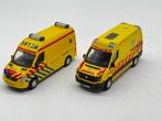 BBURAGO MERCEDES + VOLKSWAGEN AMBULANCE, Hobby en Vrije tijd, Modelauto's | 1:50, Overige merken, ., Ophalen of Verzenden, Zo goed als nieuw