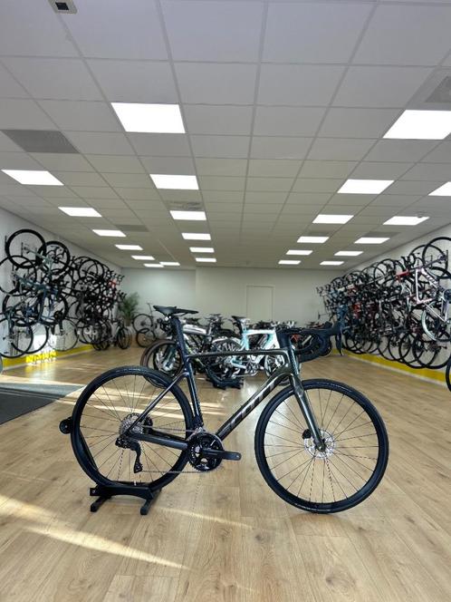 NIEUW Scott Addict RC Di2 Carbon Disc Racefiets, Sport en Fitness, Wielrennen, Nieuw, Overige typen, Ophalen of Verzenden