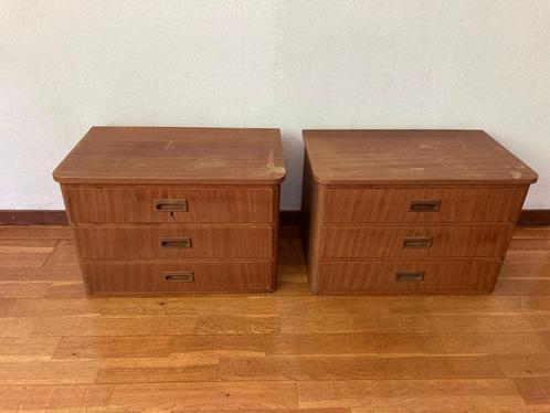 Vintage design nachtkastjes, Huis en Inrichting, Slaapkamer | Nachtkastjes, Gebruikt, Hout, Ophalen