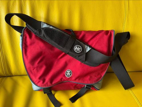 Crumpler laptoptas Roll-o-Notes voor 14inch laptop, Computers en Software, Laptoptassen, Zo goed als nieuw, Schoudertas, 14 inch