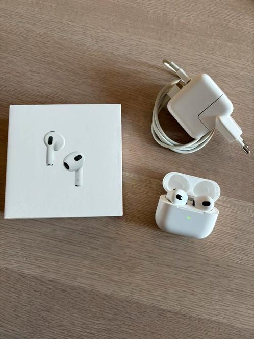 Apple Airpods 3, Telecommunicatie, Mobiele telefoons | Oordopjes, Zo goed als nieuw, Ophalen