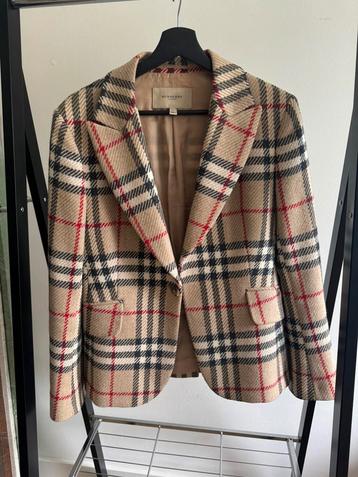 Burberry vintage blazer beschikbaar voor biedingen