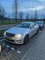 Mercedes-Benz C-Klasse C250 Coupe *Trekhaak*, Auto's, Mercedes-Benz, Automaat, Achterwielaandrijving, 1800 kg, Zwart