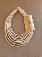 Wallis white necklace, Ophalen of Verzenden, Zo goed als nieuw, Wit, Overige materialen