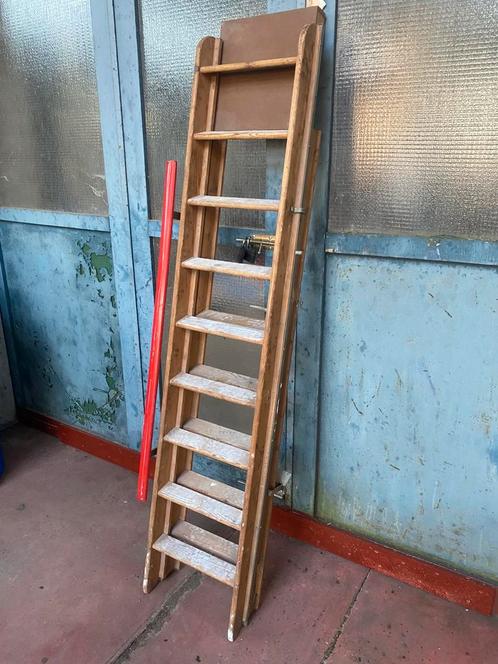 Oude houten bibliotheektrap molenaarstrap uitschuifbaar, Antiek en Kunst, Antiek | Woonaccessoires, Ophalen