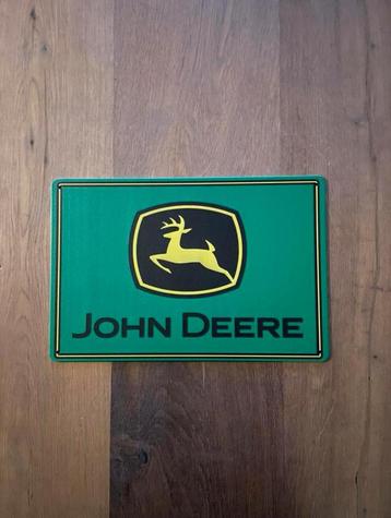 “John Deere” reclame bordje beschikbaar voor biedingen