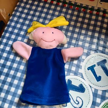Ikea meisje handpop met blauwe jurk beschikbaar voor biedingen