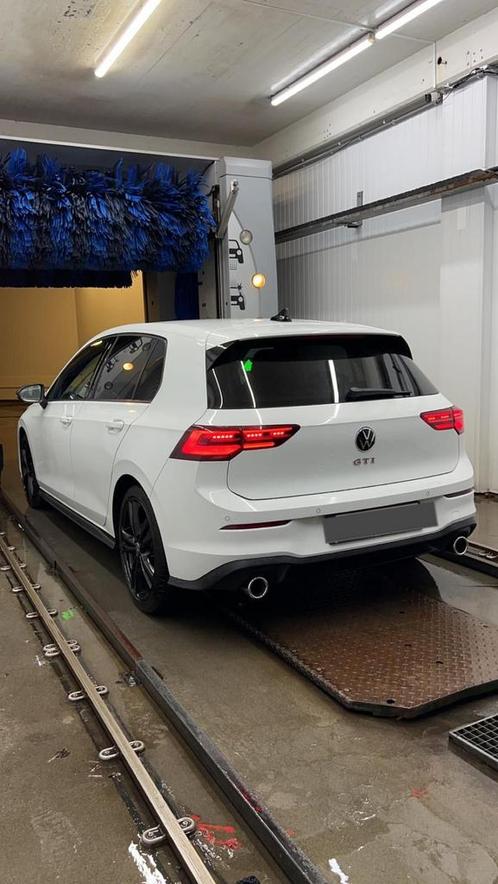 VW GOLF 8 R / GTI HUREN 8R RS AMG AUTOVERHUUR AUTO HUREN, Diensten en Vakmensen, Verhuur | Auto en Motor, Personenauto