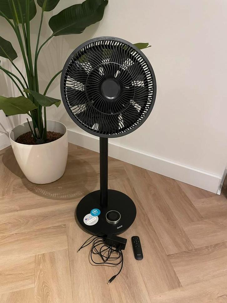 Duux Whisper Flex Smart wifi met afstandsbediening als nieuw, Witgoed en Apparatuur, Ventilatoren, Zo goed als nieuw, Statiefventilator