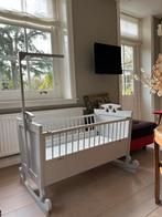 Antiek babybedje, Ophalen, Zo goed als nieuw, Ledikant