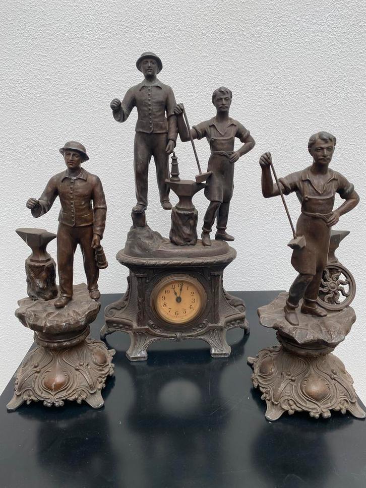 Antieke mantelklok met beelden, Antiek en Kunst, Antiek | Klokken, Ophalen
