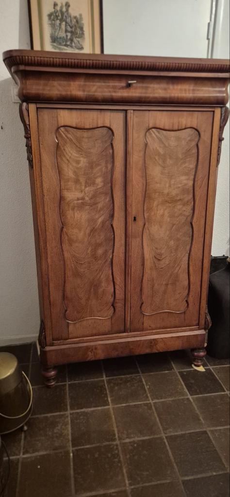 Antieke Biedermeier meidenkast met deuren en lade, Huis en Inrichting, Kasten | Dressoirs, Gebruikt, 100 tot 150 cm, 25 tot 50 cm